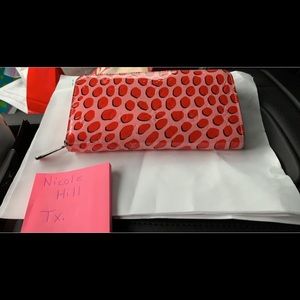 Louis Vuitton Vernis Jungle dots zippy wallet